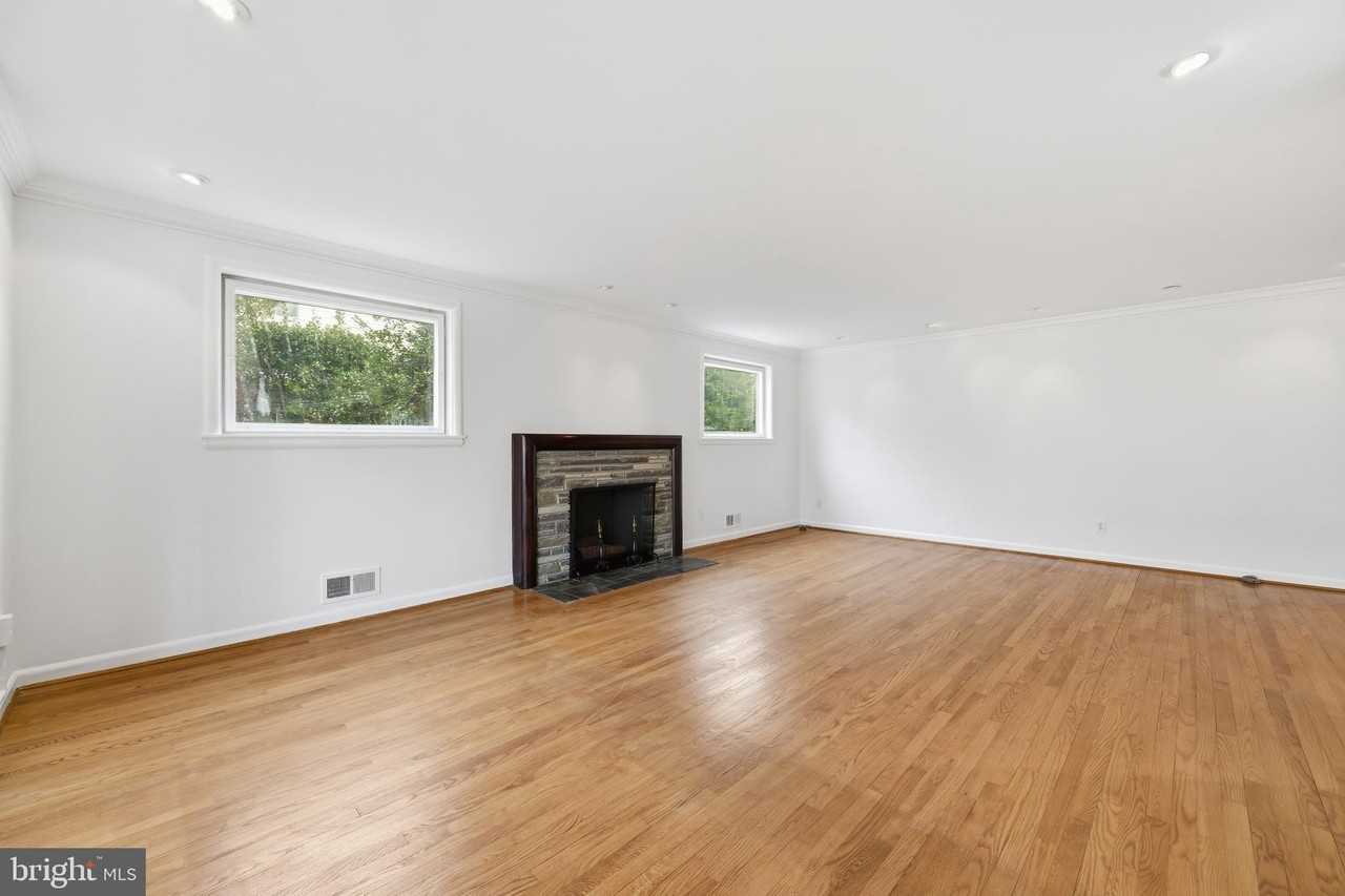 5804 Lenox Rd - Photo 5 of 43