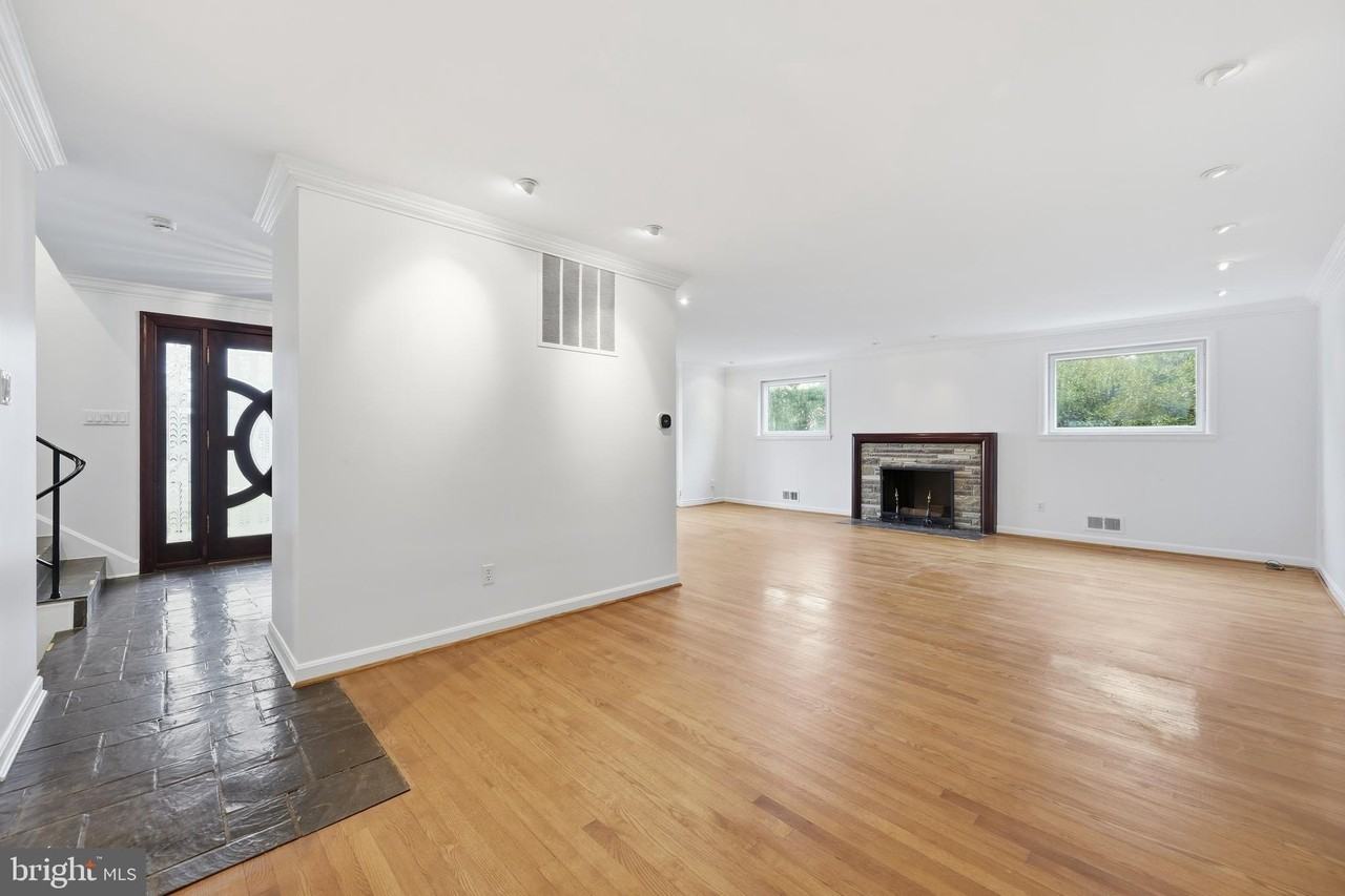 5804 Lenox Rd - Photo 6 of 43