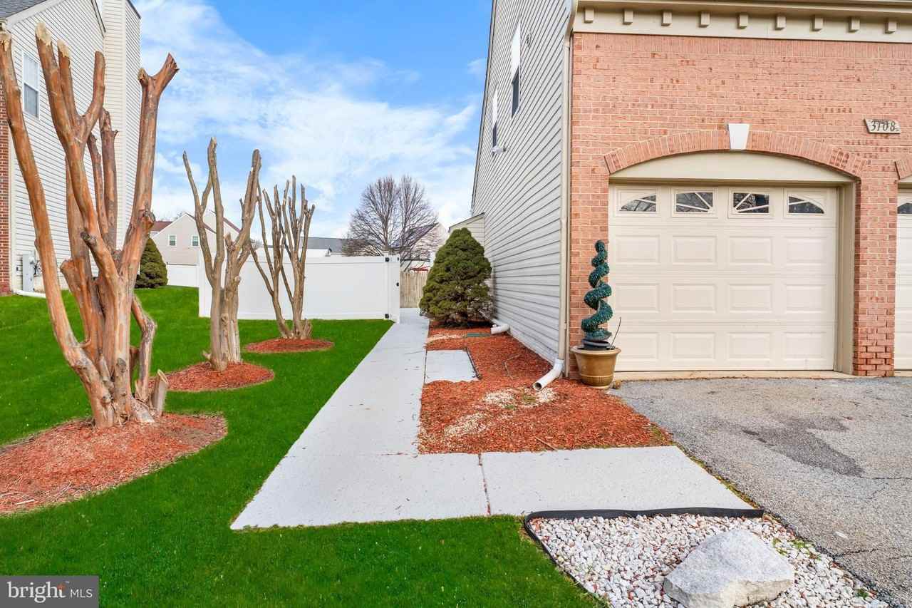 3108 Appian Way - Photo 2 of 23