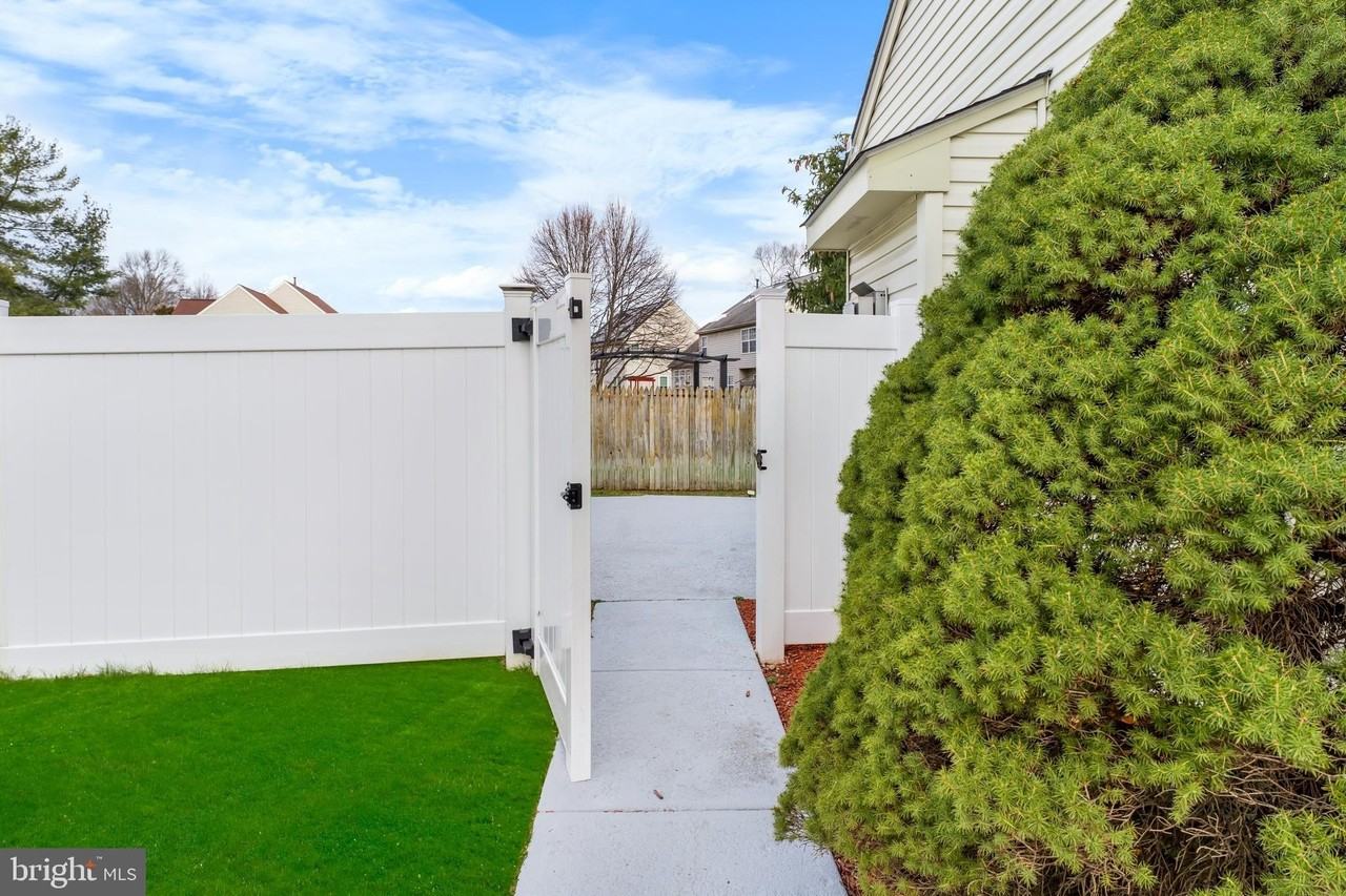 3108 Appian Way - Photo 3 of 23