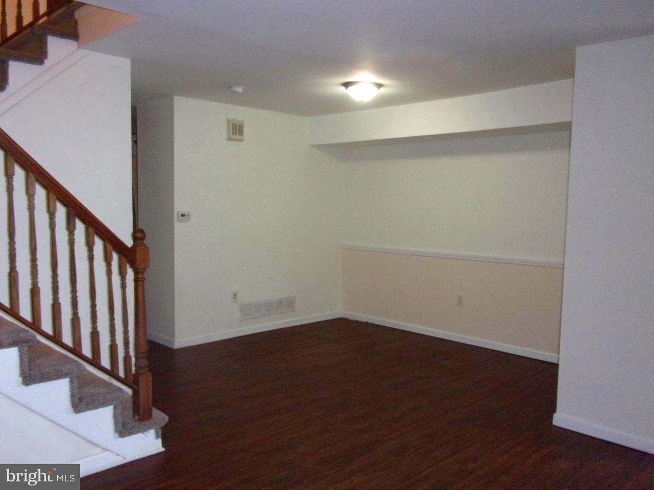 48 Chelsea Cir - Photo 4 of 15