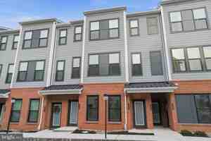 featured image of 1205 Parker Blvd