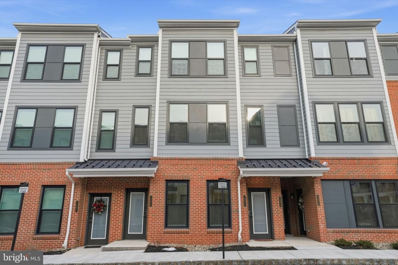 1205 Parker Blvd - Photo 3 of 26