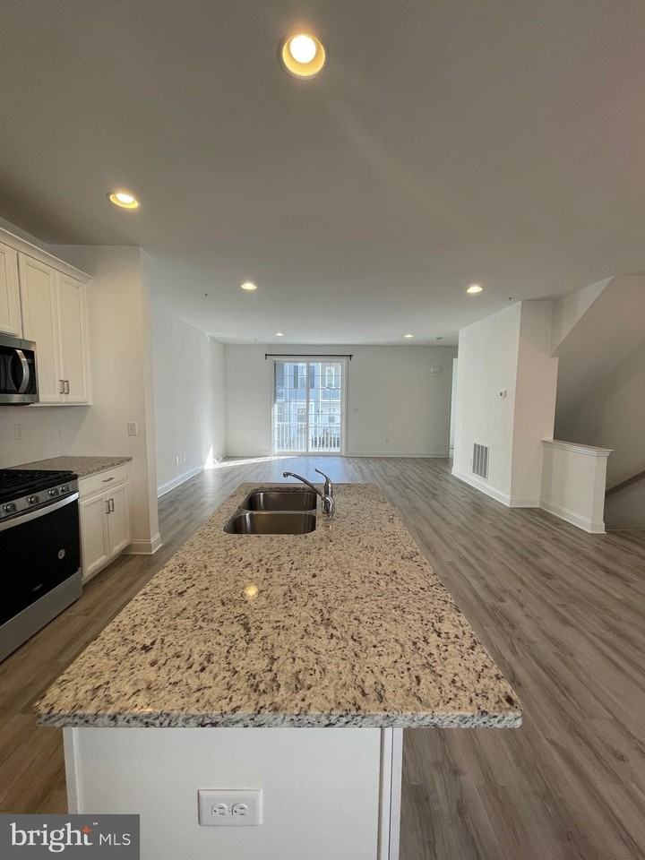 3227 Haley Way - Photo 6 of 14