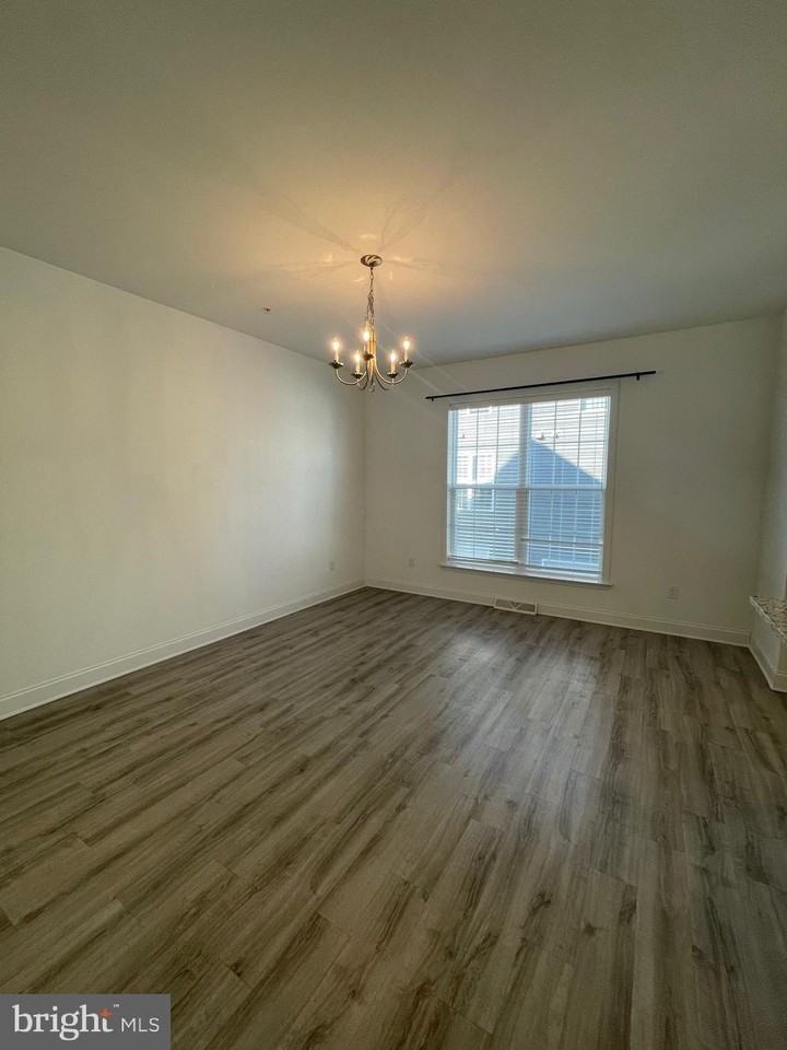 3227 Haley Way - Photo 7 of 14