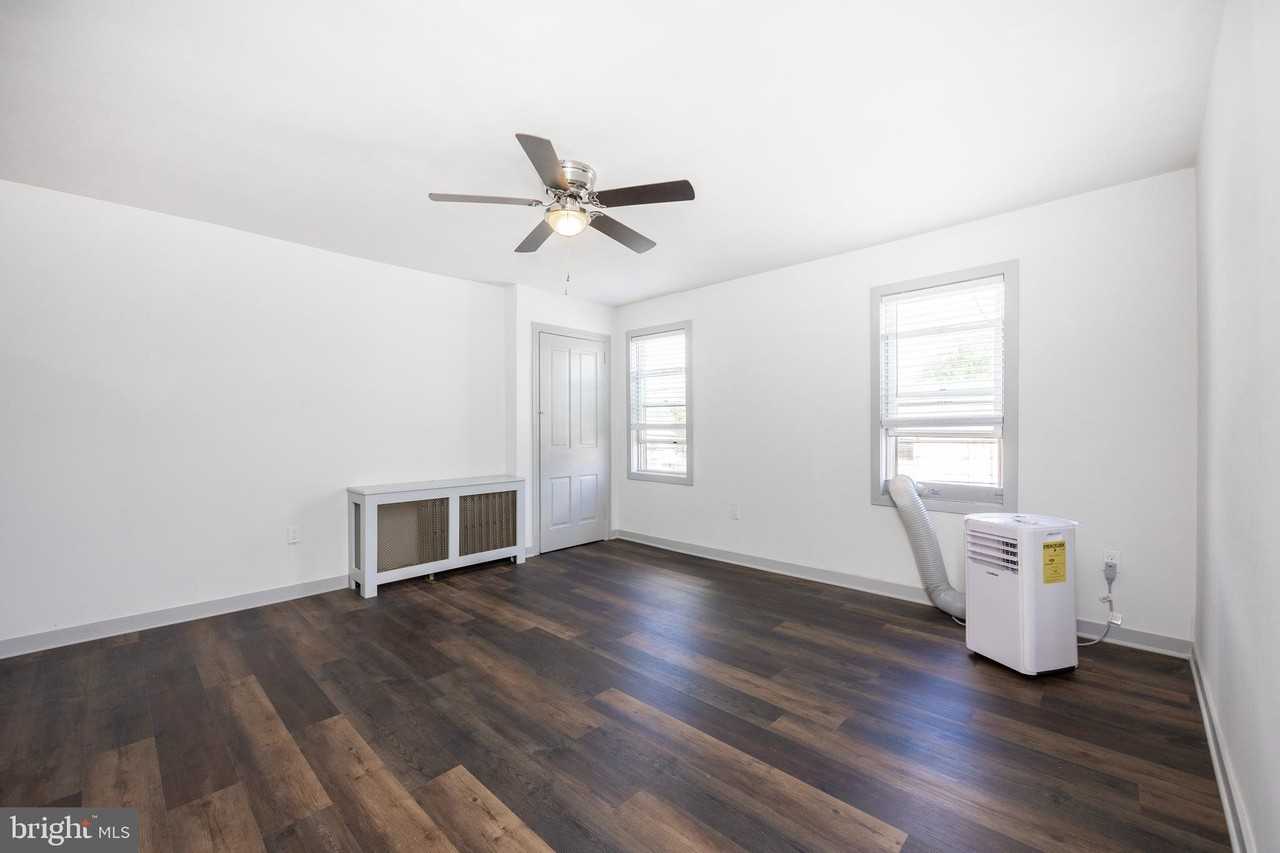 58 E 4th St Unit 2 #2 - Photo 7 of 28