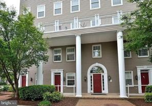 1306 Roundhouse Ln - Photo 1 of 1