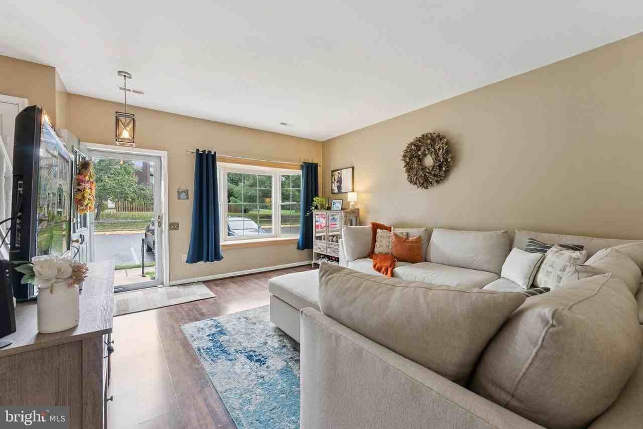 7180 Westfield Ct - Photo 2 of 22