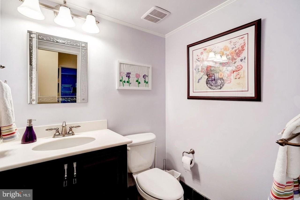 9702 Kingsbridge Dr Apt 202 #202 - Photo 6 of 45