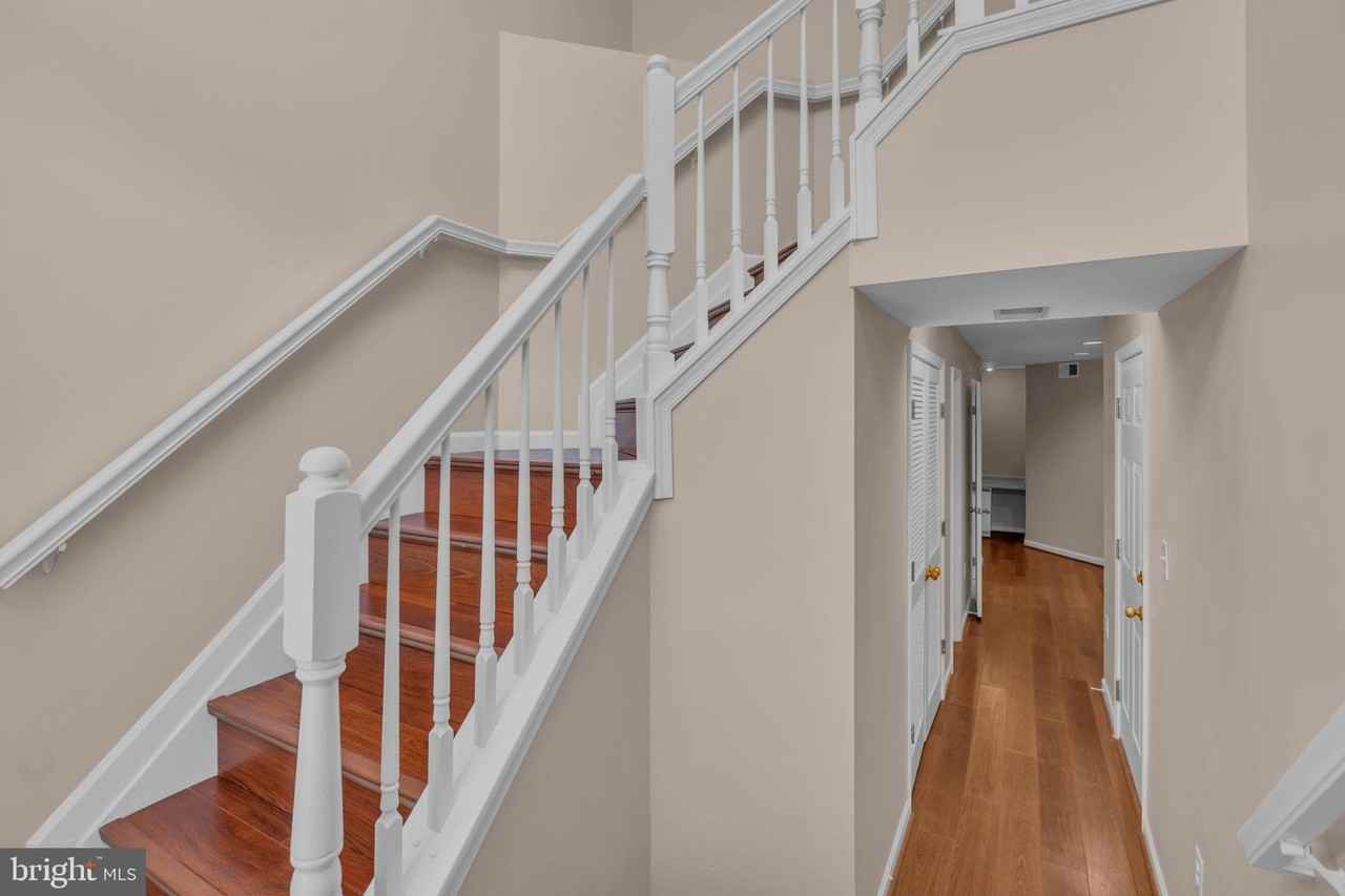 21644 Frame Sq - Photo 3 of 38