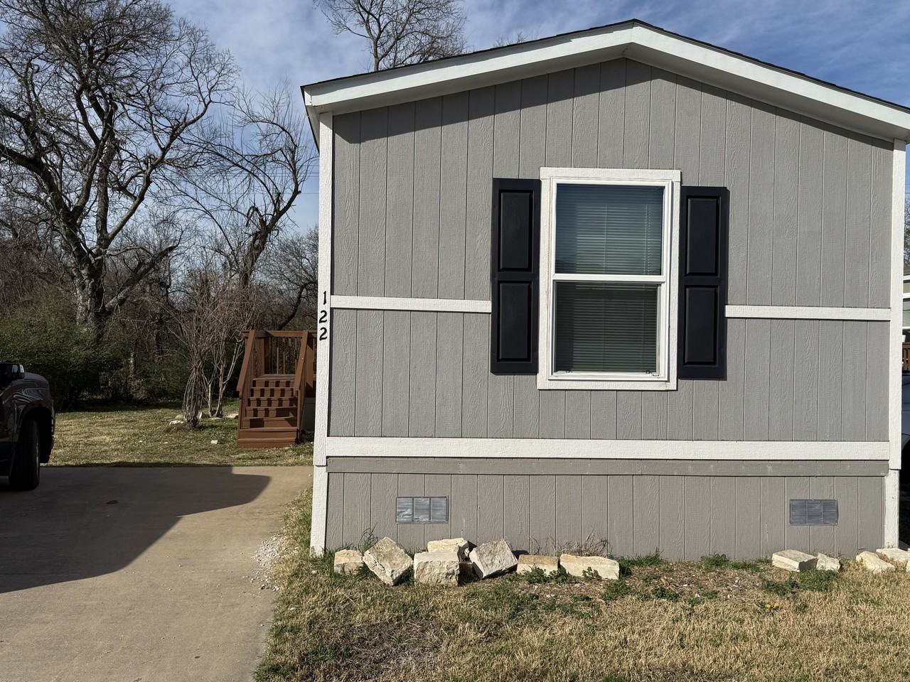 122 Prairie Dr - Photo 2 of 21