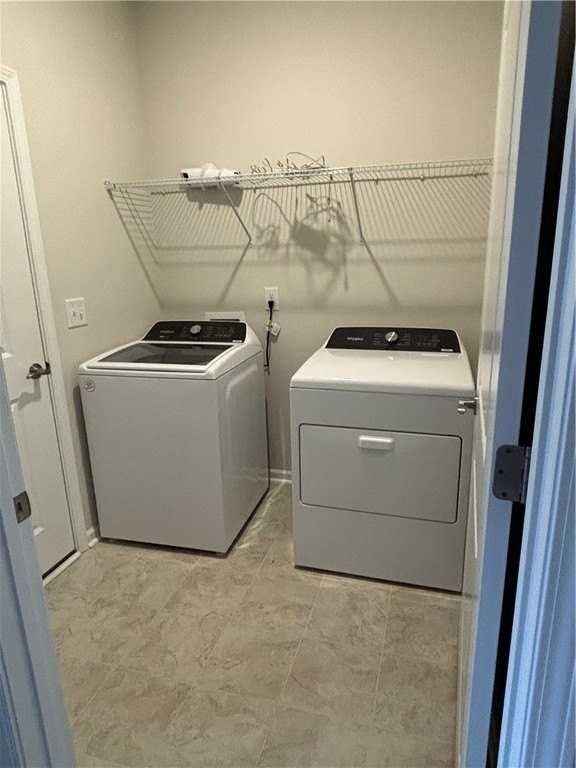 102 Penrose Cir - Photo 7 of 9