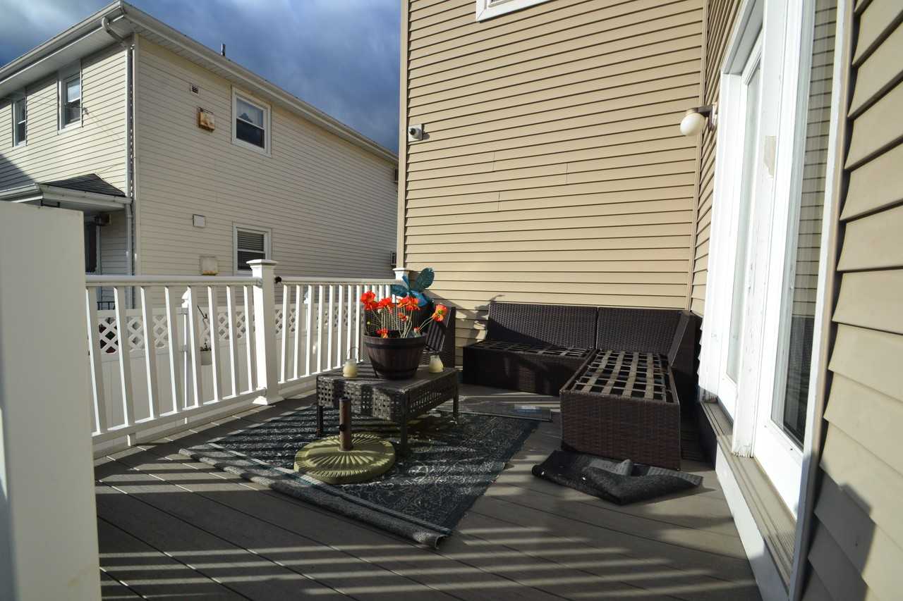 204 Market Street - Photo 5 of 38