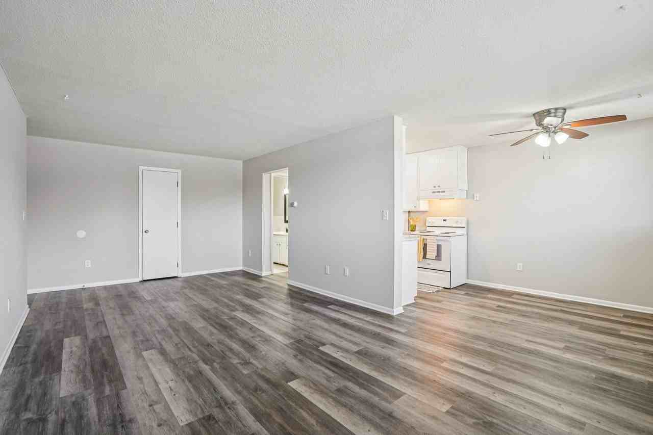 Bellaire Estates - Photo 5 of 50