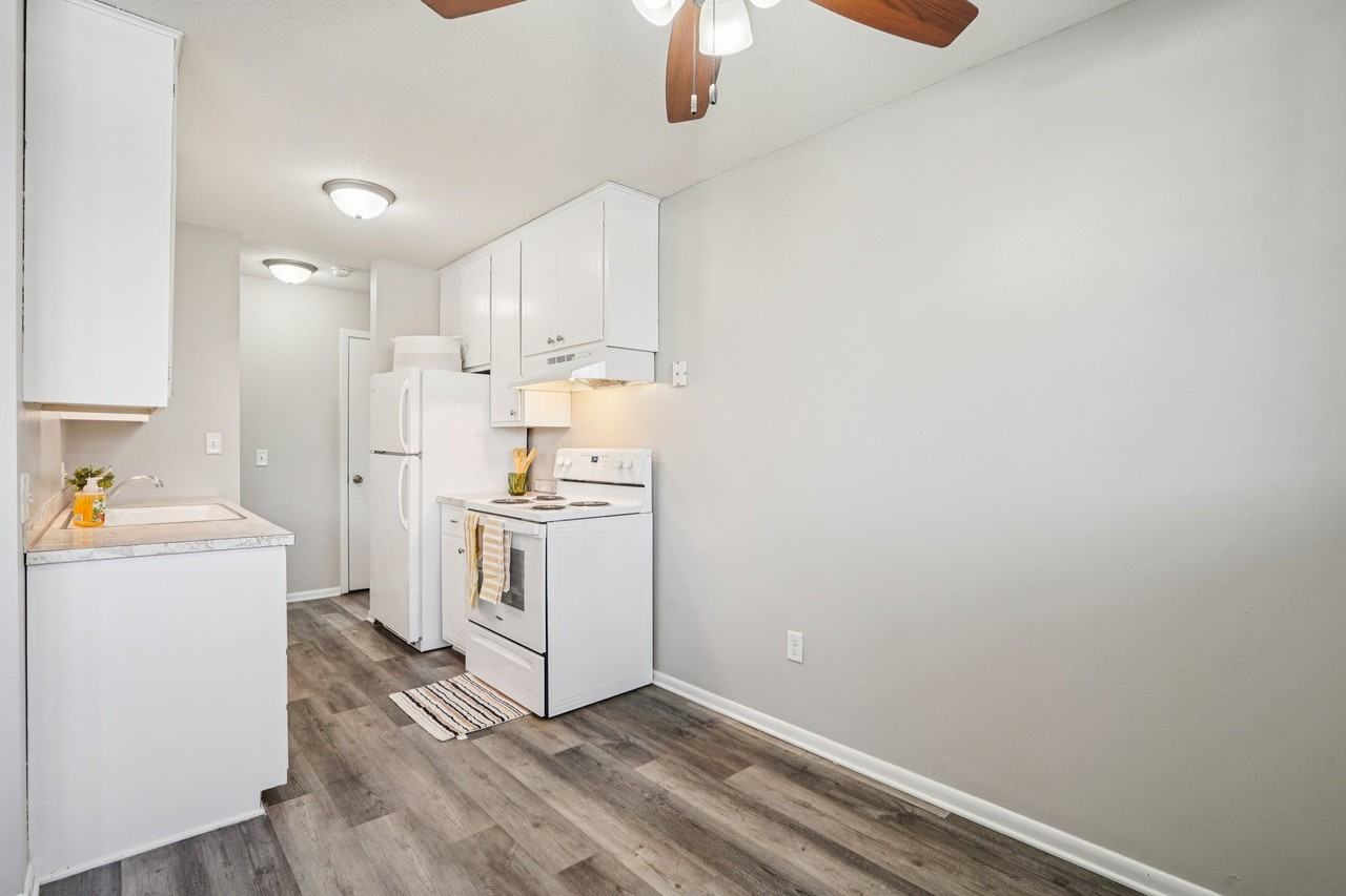 Bellaire Estates - Photo 6 of 50