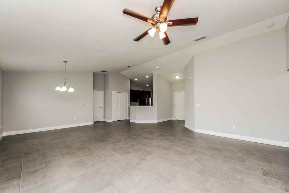 155 Birmingham Dr - Photo 3 of 16