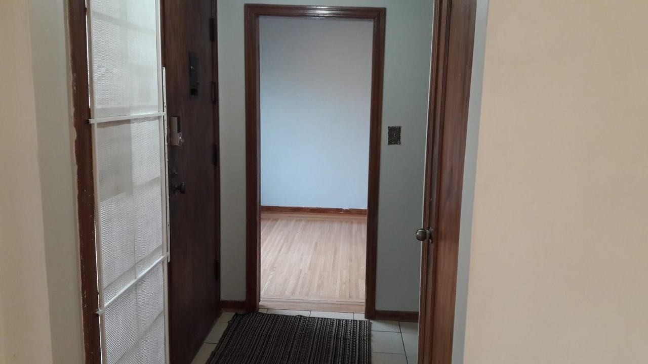 1079 East 41st Avenue - Photo 4 of 29