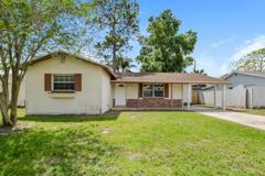 670 Hibiscus Rd - Photo 1 of 1