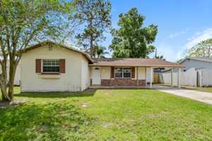 featured image of 670 Hibiscus Rd