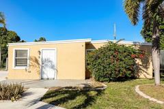 395 Plum Tree Dr - Photo 1 of 1