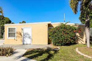 featured image of 395 Plum Tree Dr