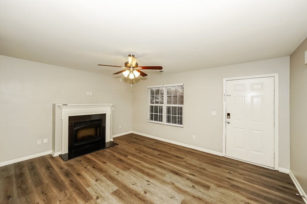 4631 Montelena Dr - Photo 6 of 17