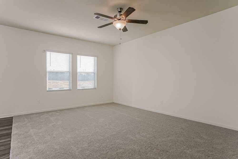 1313 Solace Way - Photo 4 of 17