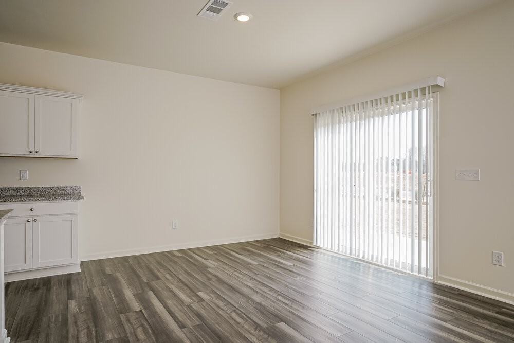 1313 Solace Way - Photo 6 of 17