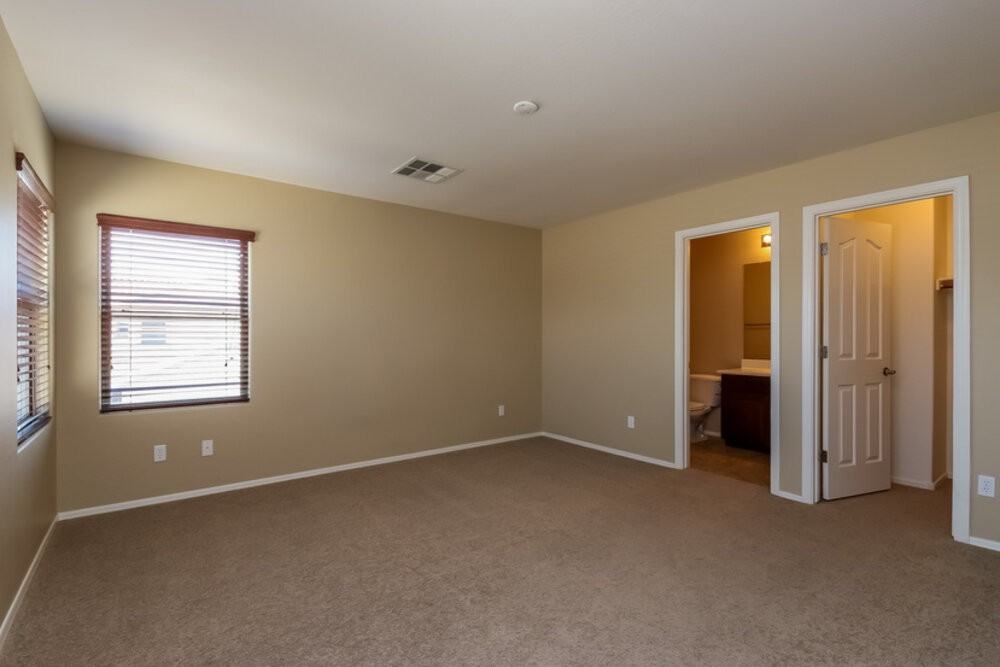 3297 E Ivanhoe St - Photo 7 of 12