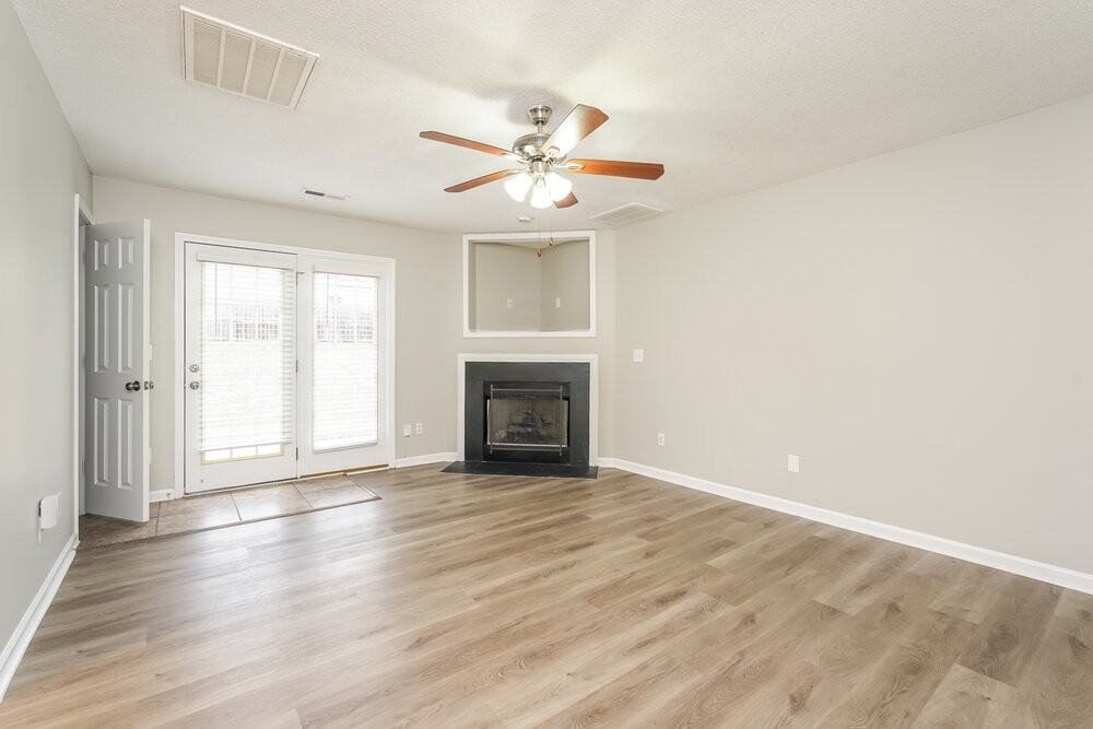 1921 Wheatfield Ct - Photo 5 of 17