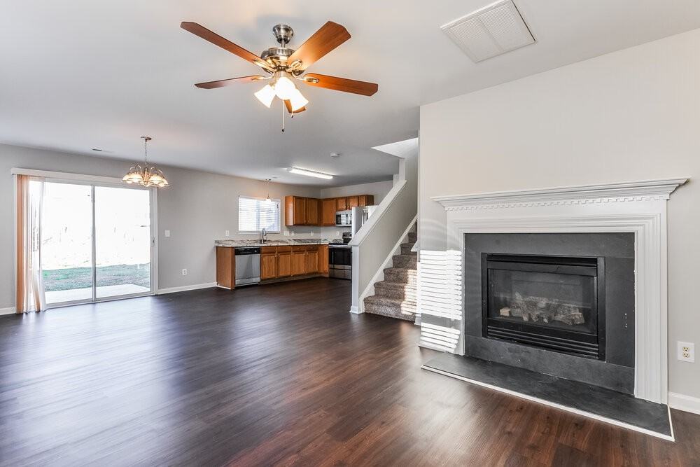 6037 Ladish Ln - Photo 3 of 15