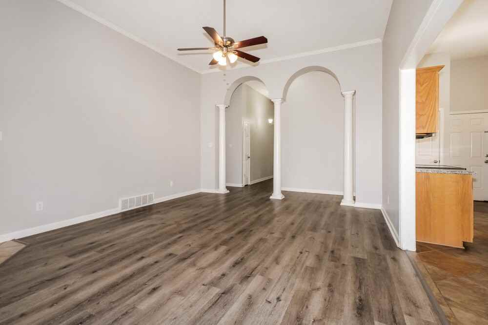 1303 Chatman Way - Photo 5 of 16