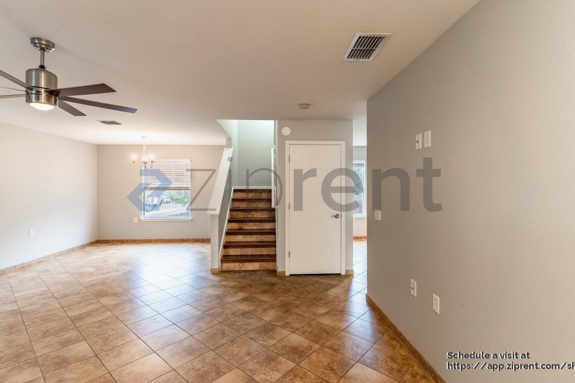 817 Sheraton Ave - Photo 4 of 29