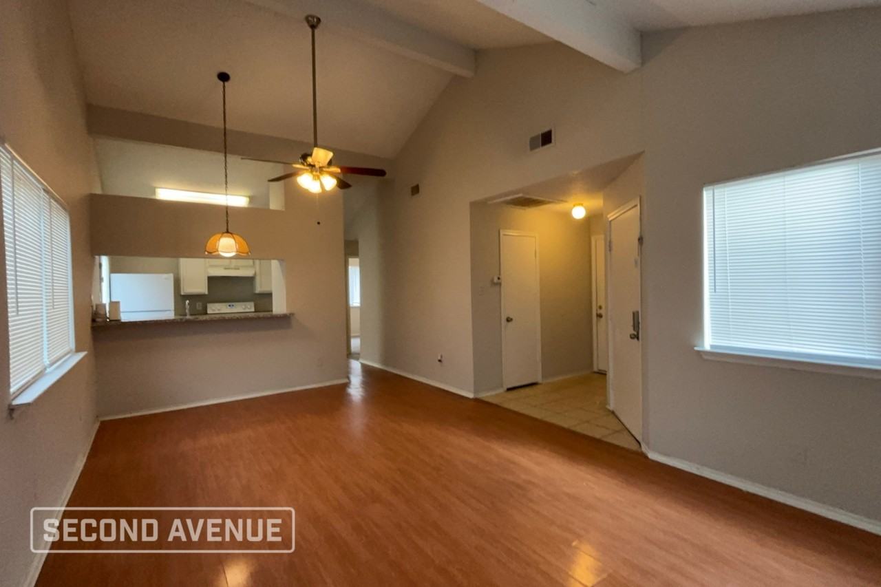 3410 Brookston St - Photo 2 of 18