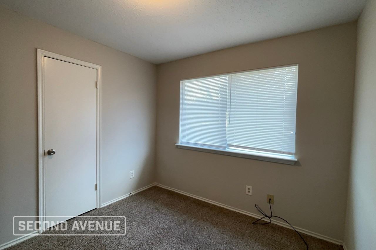 3410 Brookston St - Photo 7 of 18