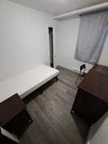 8906 Rue Saint-Hubert #C - Photo 1 of 1