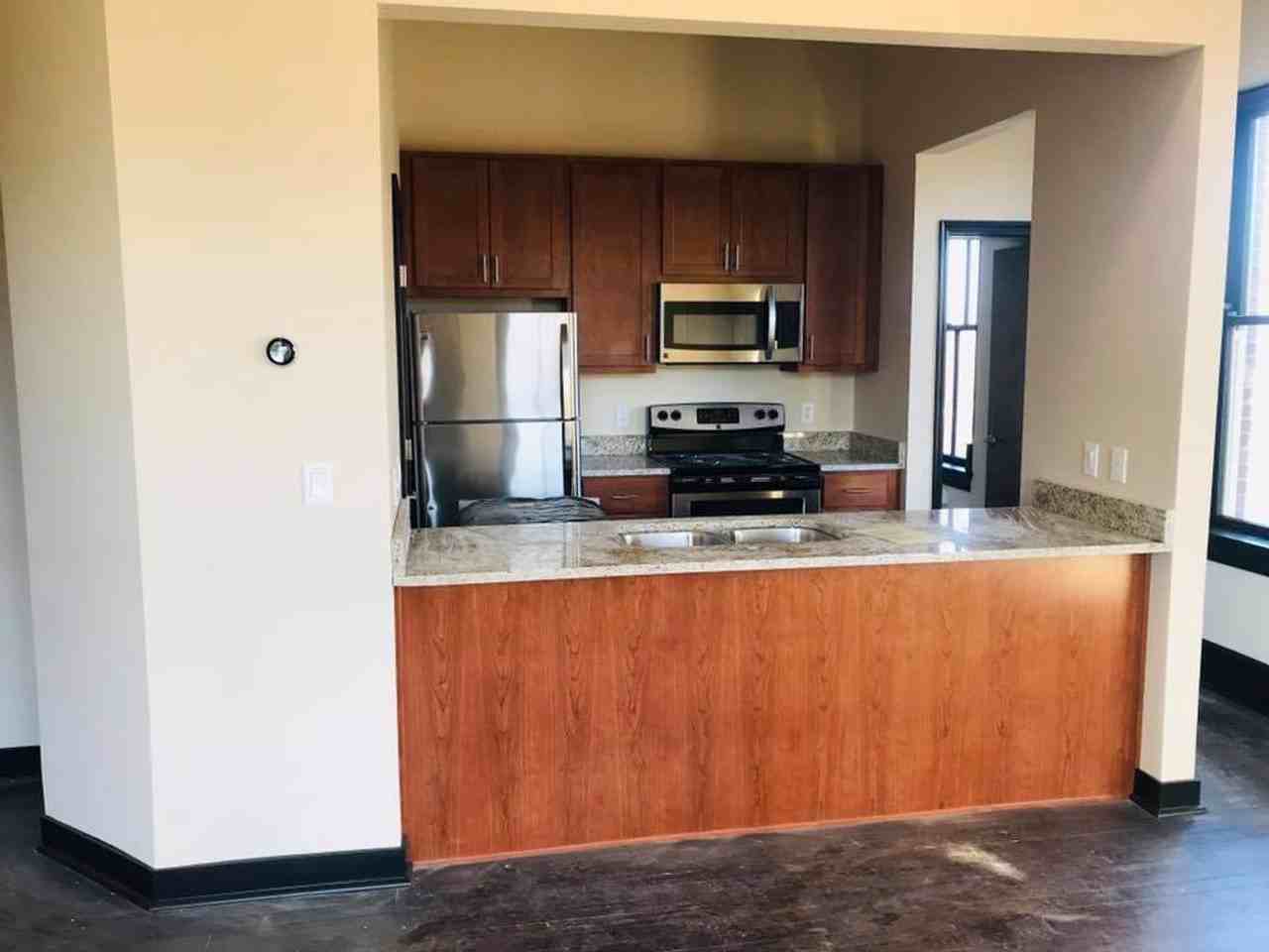 Historic Irvington Flats - Photo 4 of 37