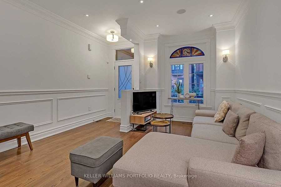 40 Grant Street - Photo 3 of 37