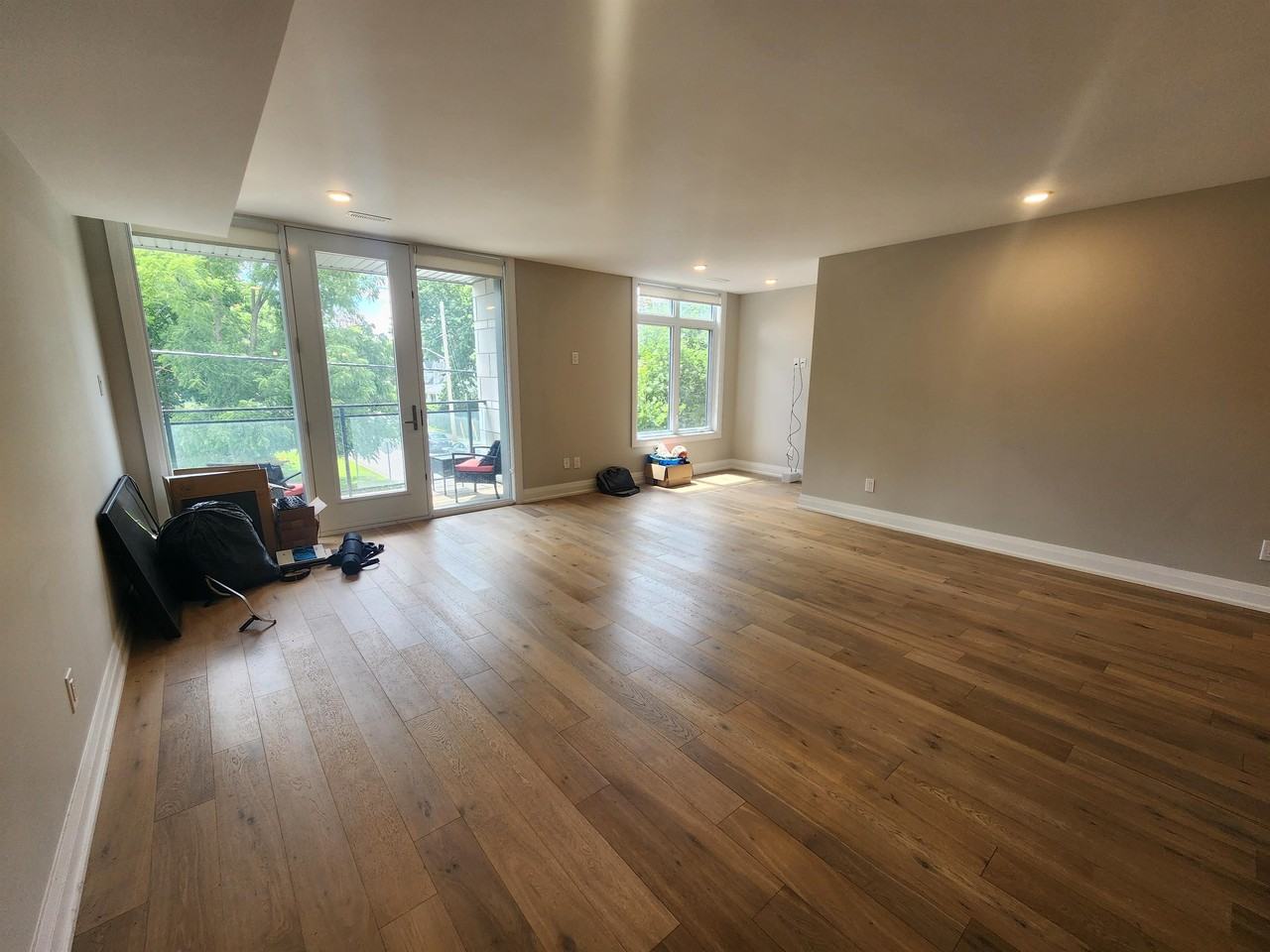 427 Ravenhill Avenue - 2 - Photo 5 of 16