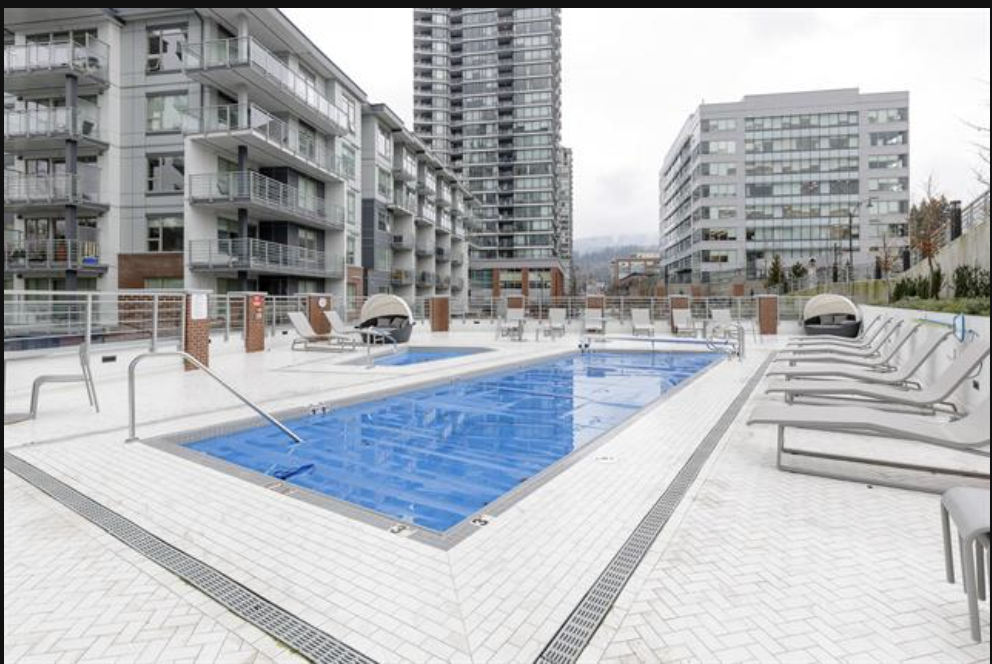 The Grande - Photo 7 of 15