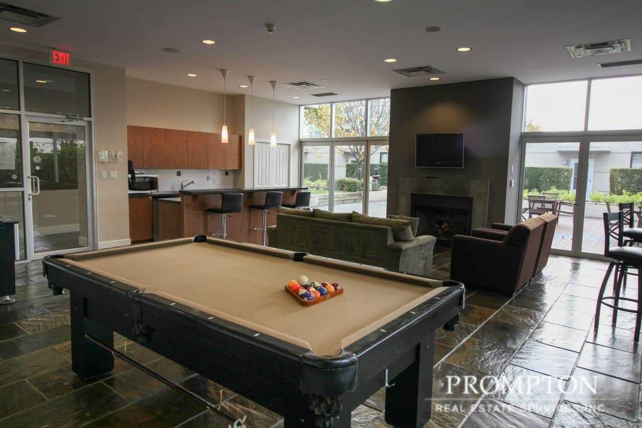 Hampton's Park - Photo 3 of 5