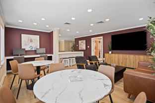 Oak City Apartments - Photo 1 of 1