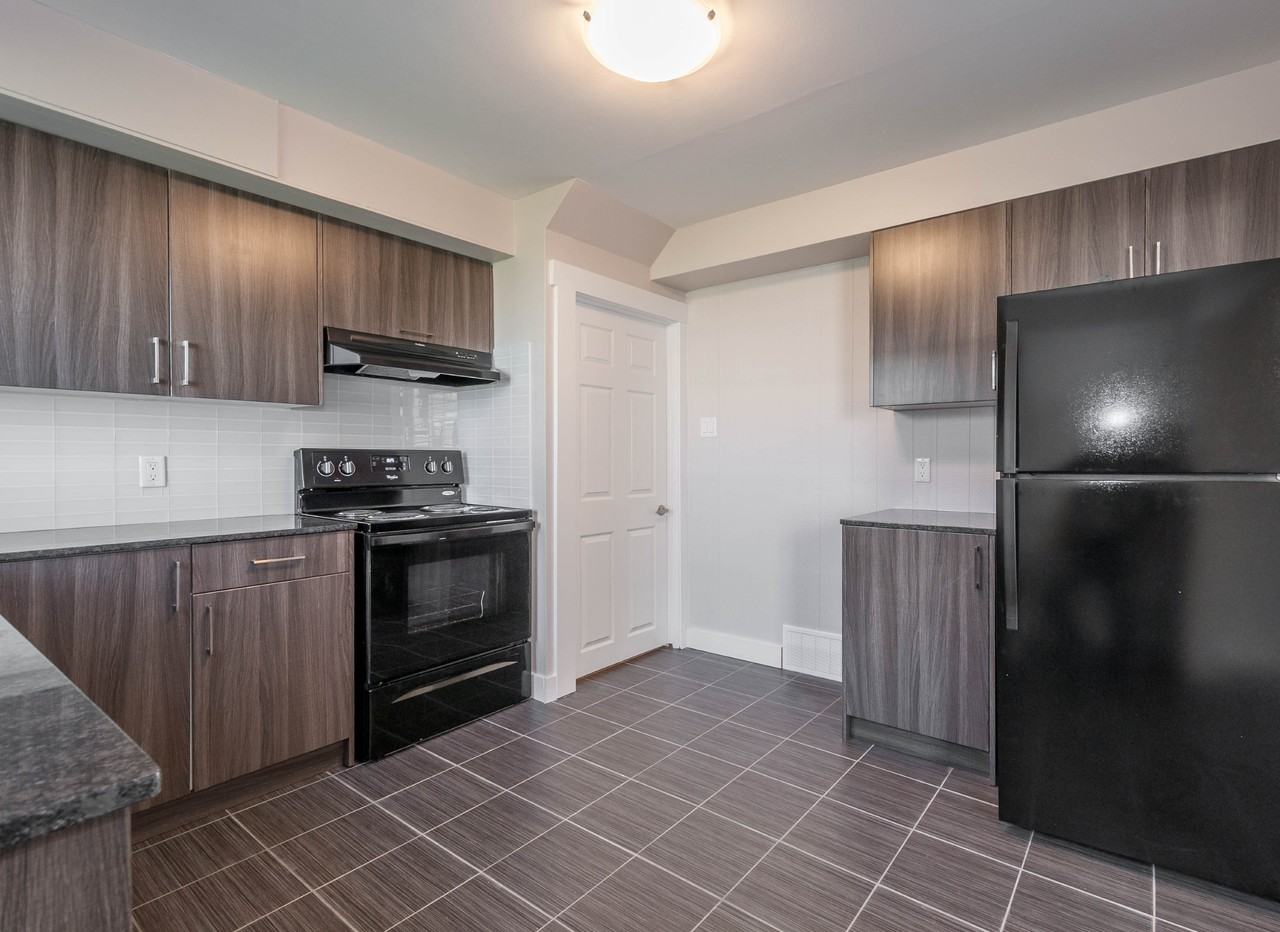 Ascot Gardens - Photo 2 of 14