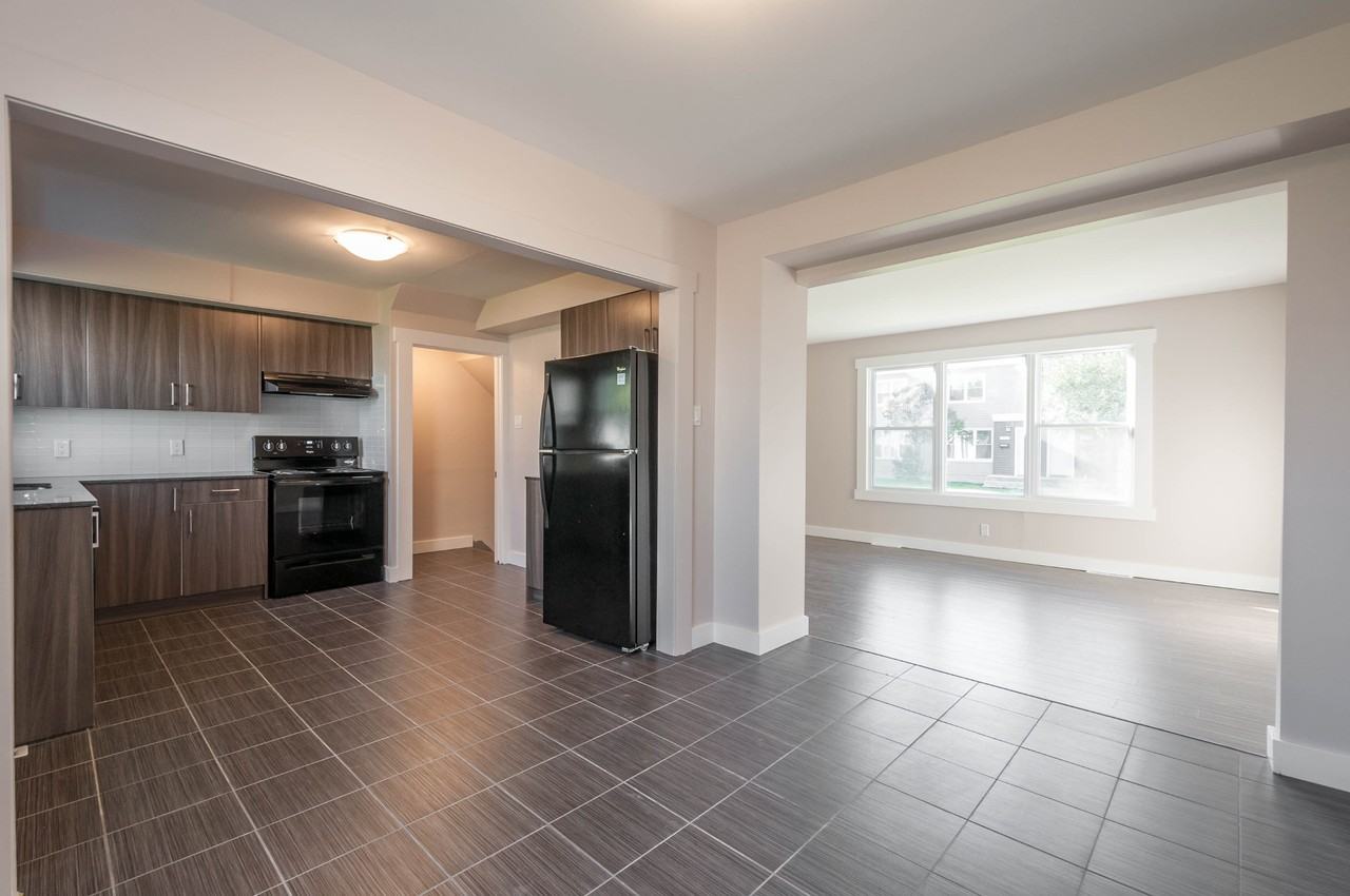 Ascot Gardens - Photo 3 of 14