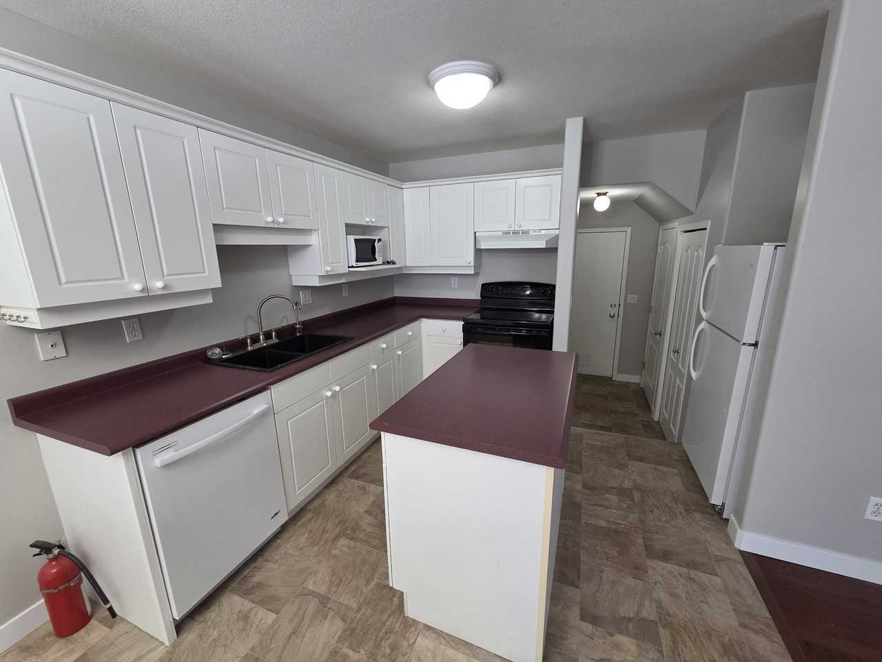 515 McWillie Avenue - Photo 6 of 26