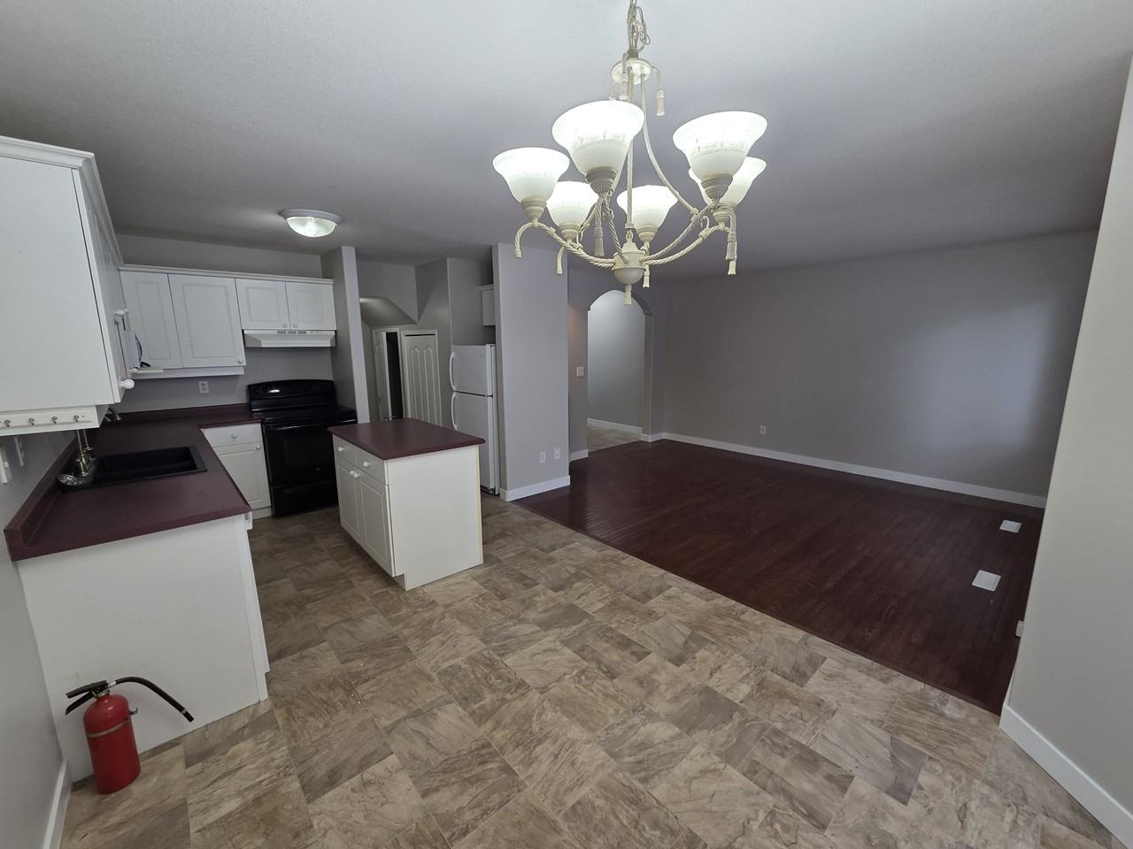 515 McWillie Avenue - Photo 7 of 26