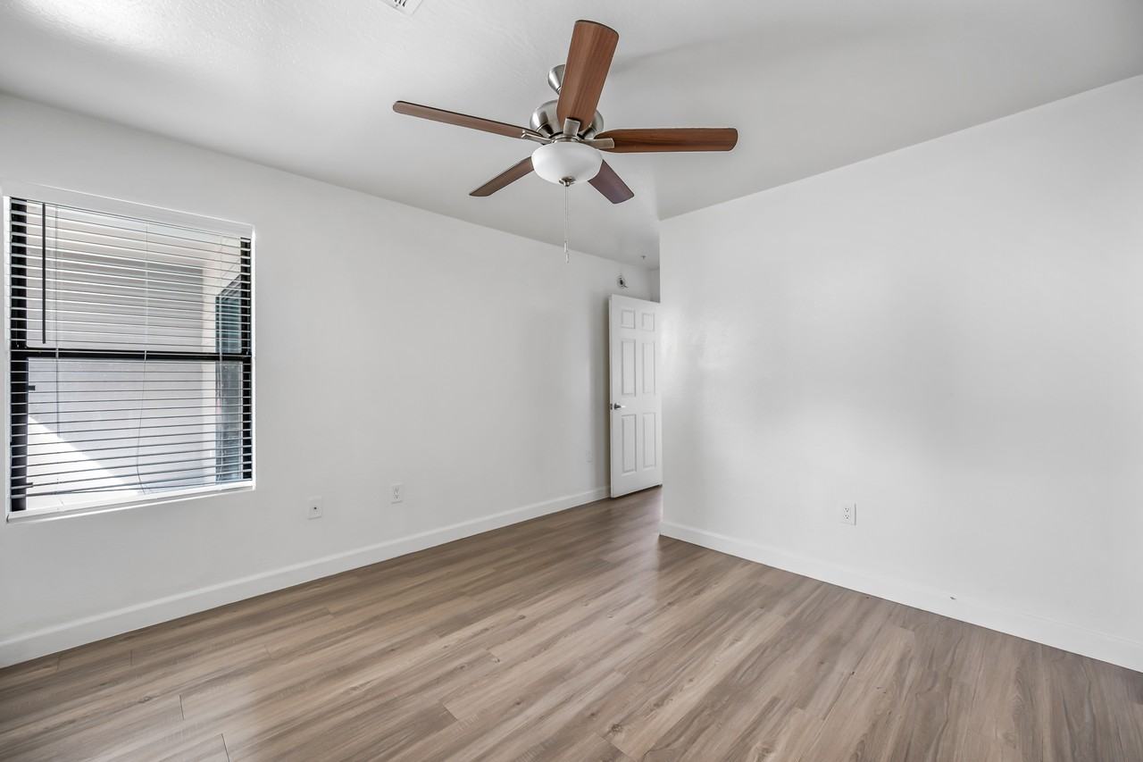 3065 North 67th Avenue #145 - Photo 7 of 29