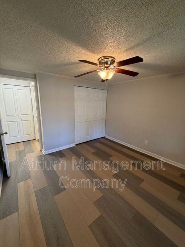 4397 E Michigan St - Photo 5 of 7