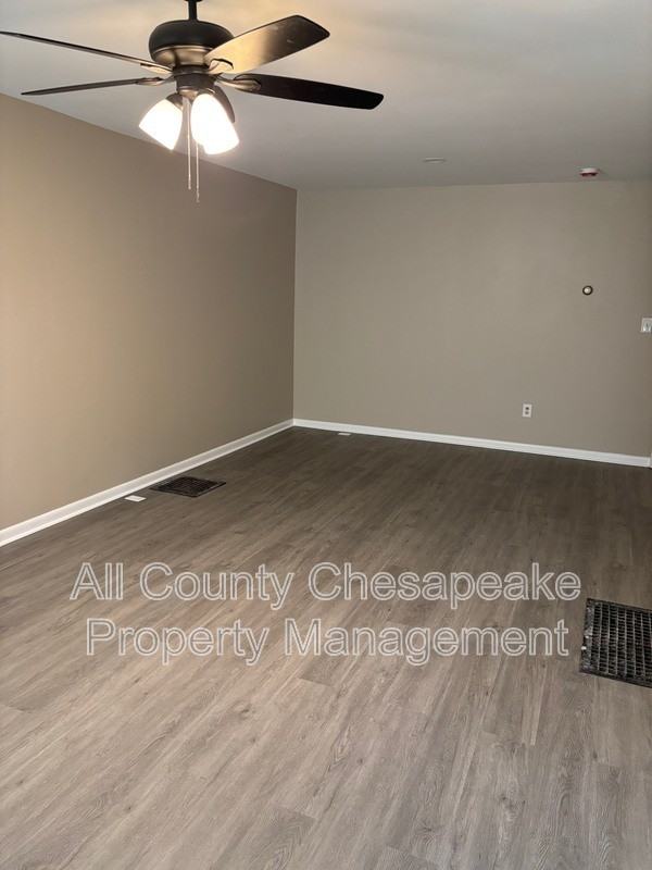 28 Church Grn - Photo 2 of 7