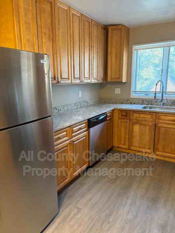 28 Church Grn - Photo 5 of 7